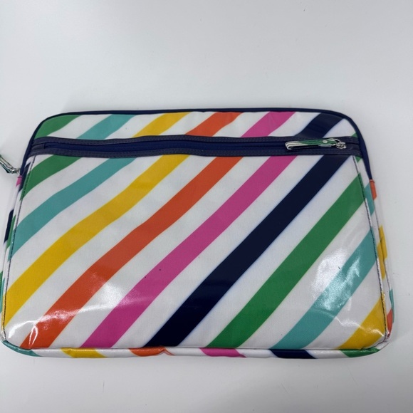 Red and Pink Tablet Sleeve with Zipper Closure - Picture 5 of 9